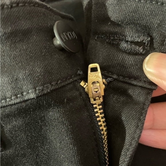 NYDJ Women's Petite Marilyn Straight Jeans with Catwalk Embroidery Details 2P - Picture 16 of 16